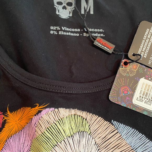 Colorful skull tee - Picture 12 of 12